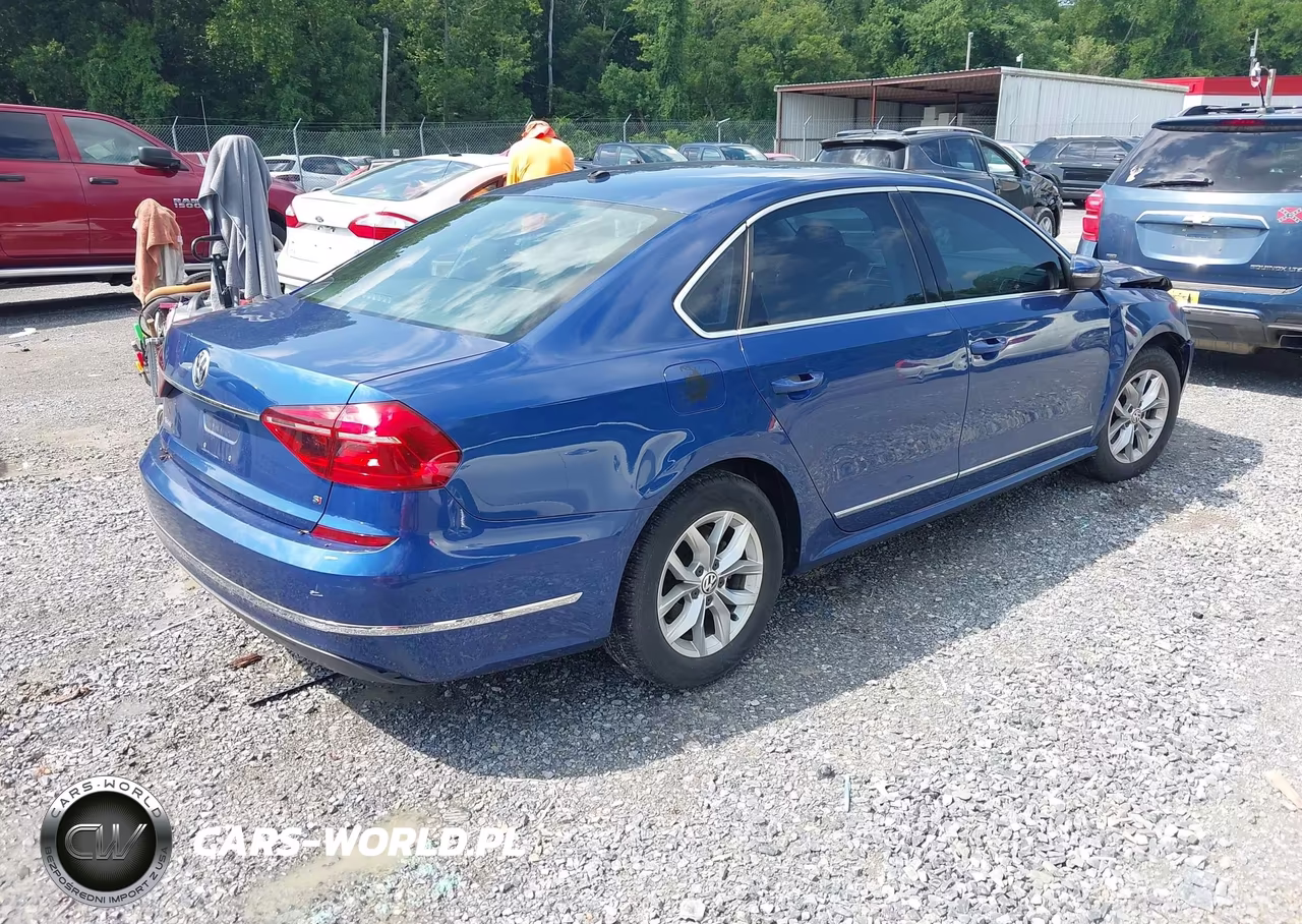 2017 Volkswagen Passat 1.8T S VIN:1VWAT7A33HC076042 - 4