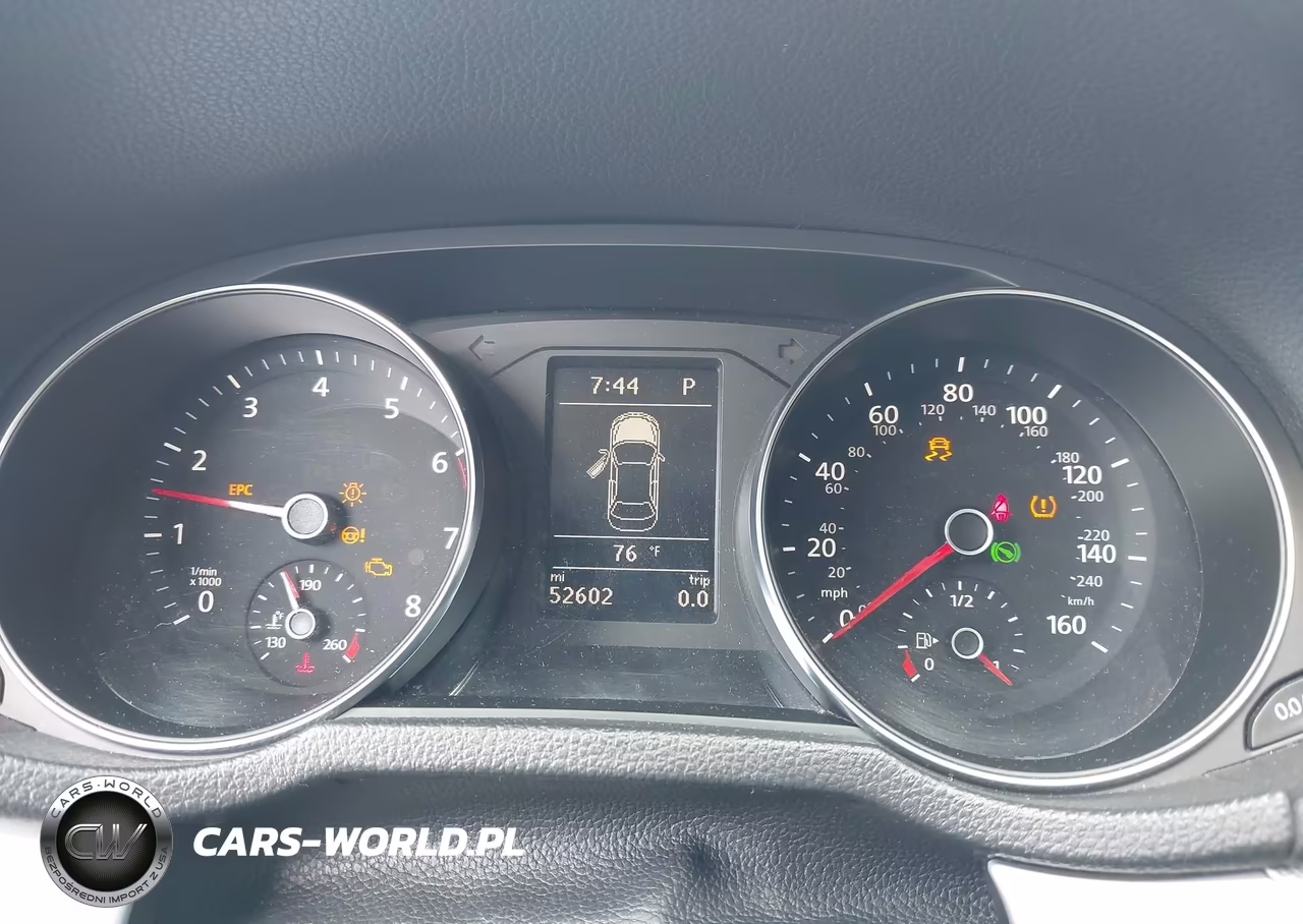 2017 Volkswagen Passat 1.8T S VIN:1VWAT7A33HC076042 - 7