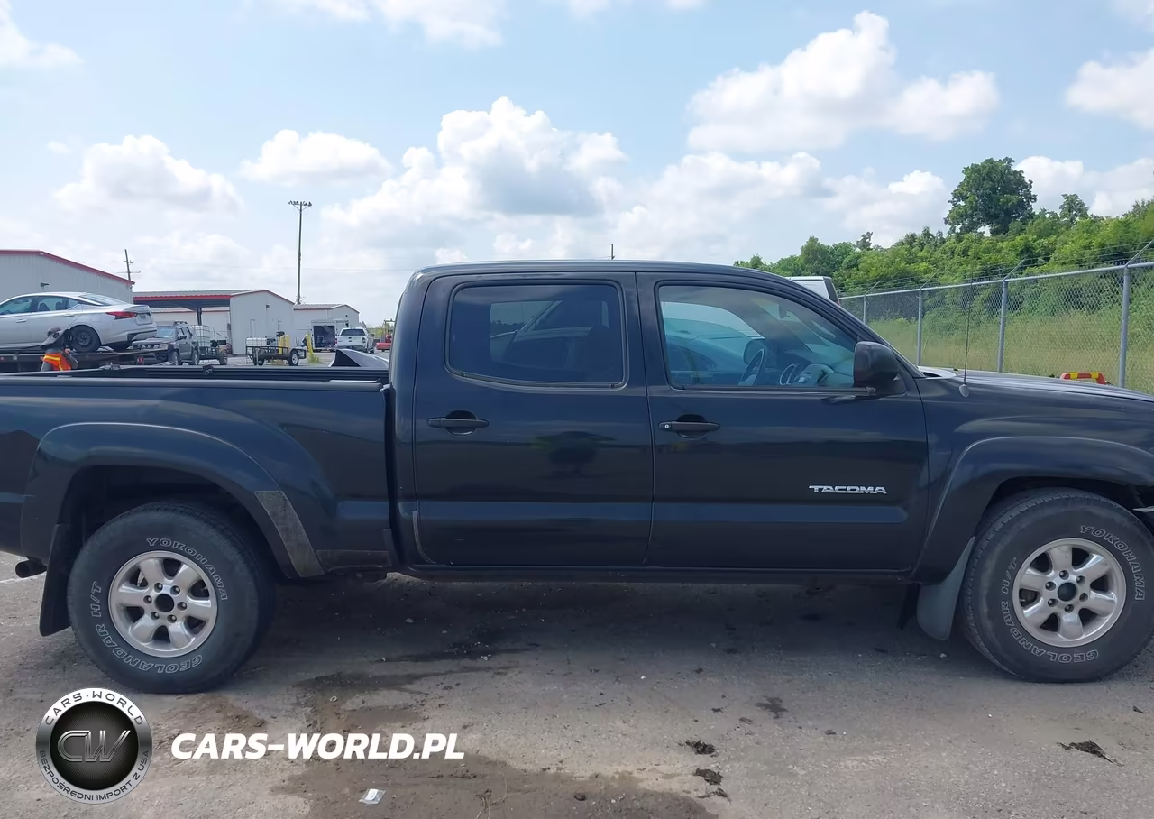 2008 Toyota Tacoma Base V6 VIN:3TMMU52N68M005207 - 13