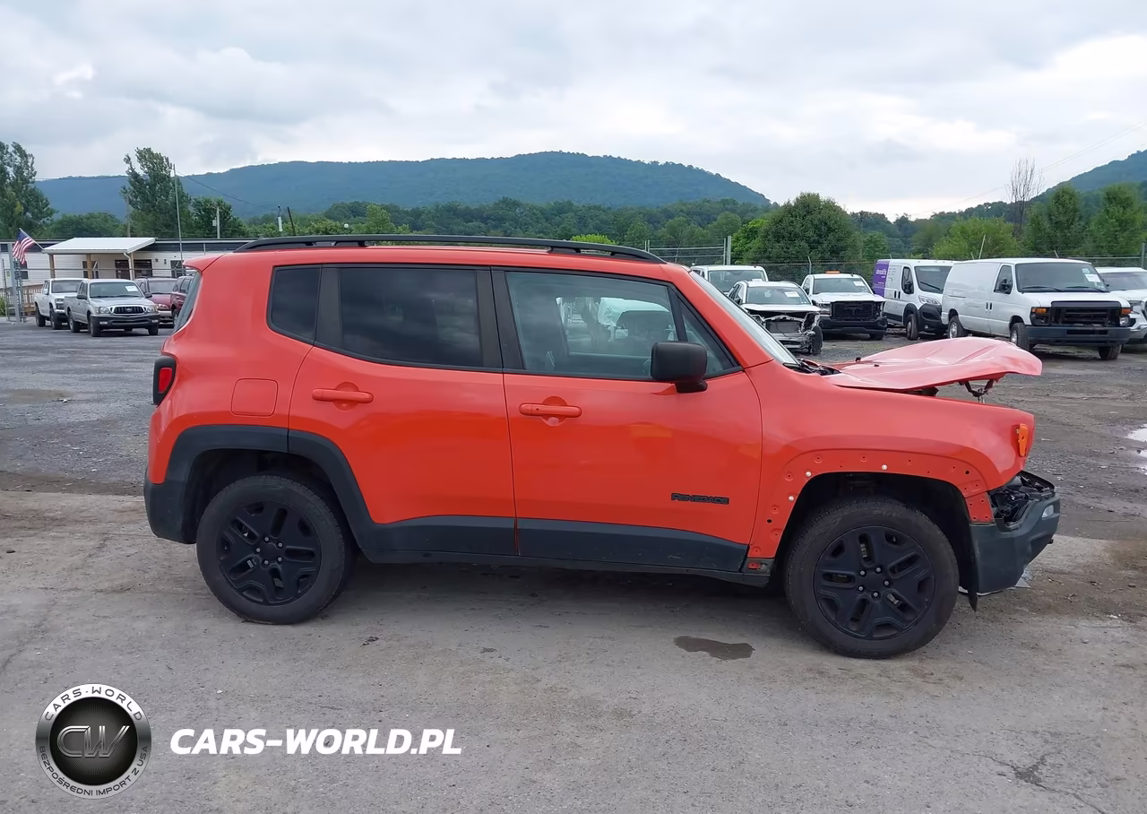 2020 Jeep Renegade Upland 4X4 VIN:ZACNJBAB2LPL87189 - 14