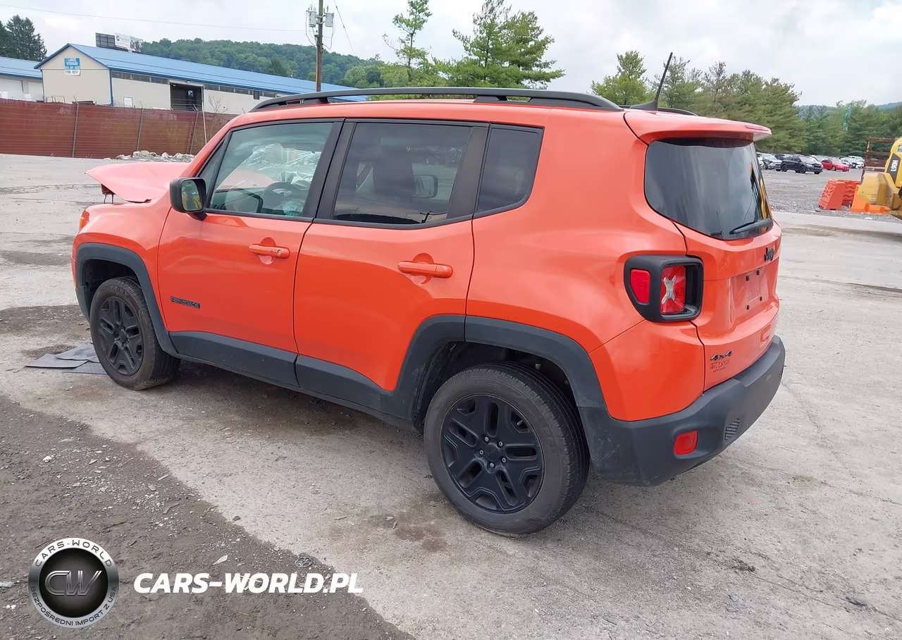 2020 Jeep Renegade Upland 4X4 VIN:ZACNJBAB2LPL87189 - 3
