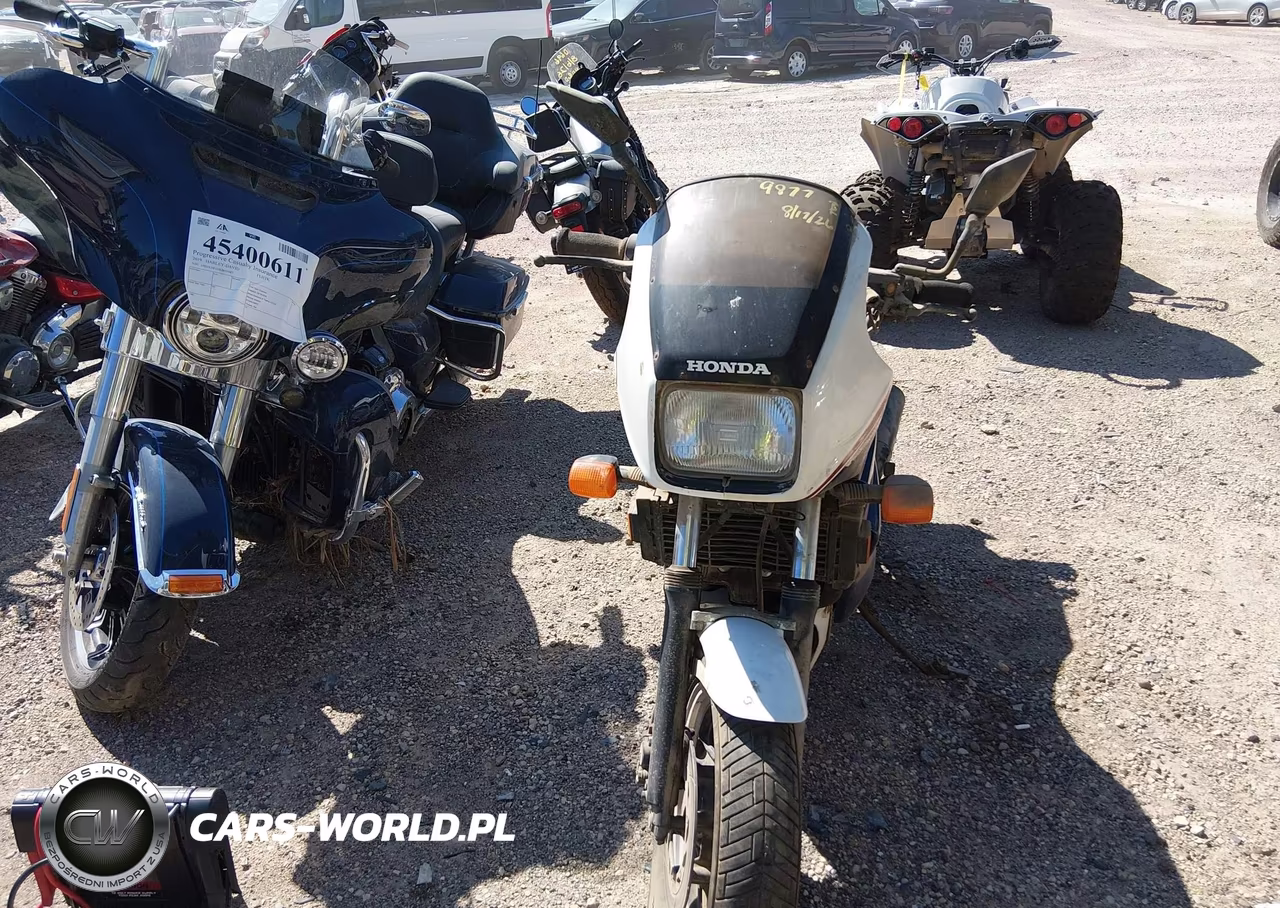 1984 Honda Vf700 F VIN:JH2RC2307EM002714 - 5
