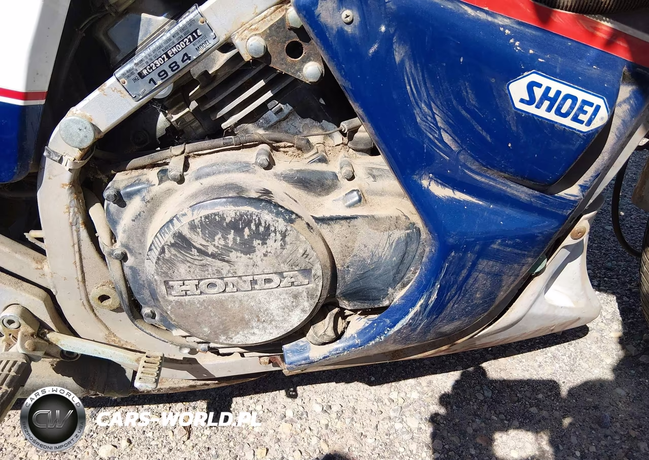 1984 Honda Vf700 F VIN:JH2RC2307EM002714 - 8