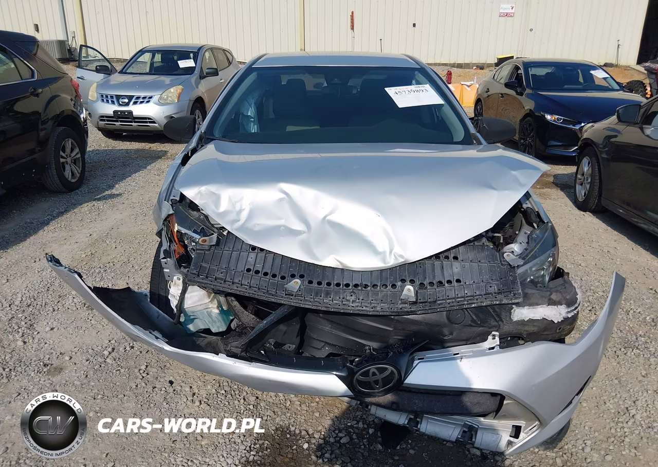 2017 Toyota Corolla Le VIN:2T1BURHE4HC884589 - 12