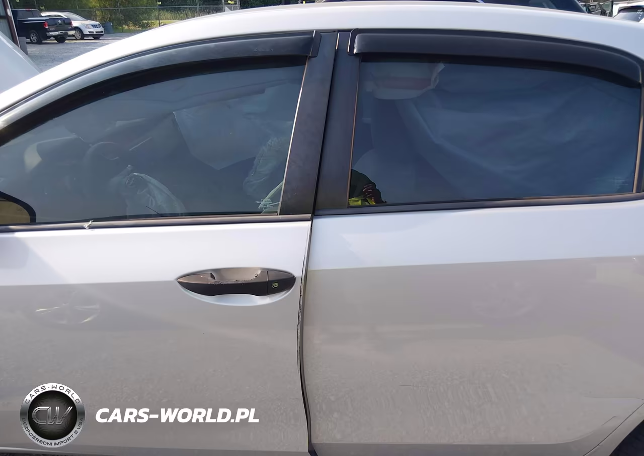 2017 Toyota Corolla Le VIN:2T1BURHE4HC884589 - 14