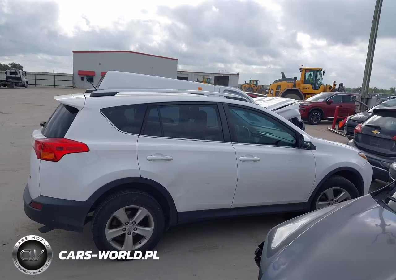2013 Toyota Rav4 Xle VIN:2T3WFREV0DW045703 - 13