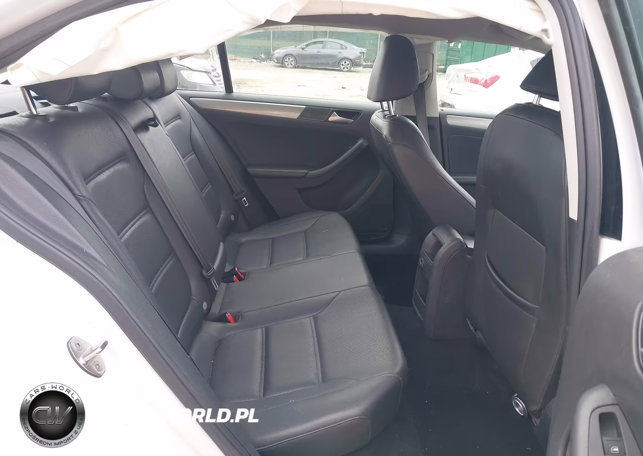 2017 Volkswagen Jetta 1.4T Se VIN:3VWDB7AJ9HM306499 - 8