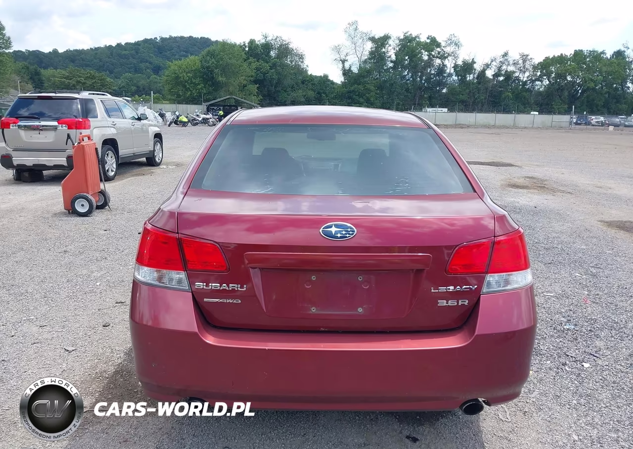 2010 Subaru Legacy 3.6R Limited VIN:4S3BMEK61A2233001 - 16
