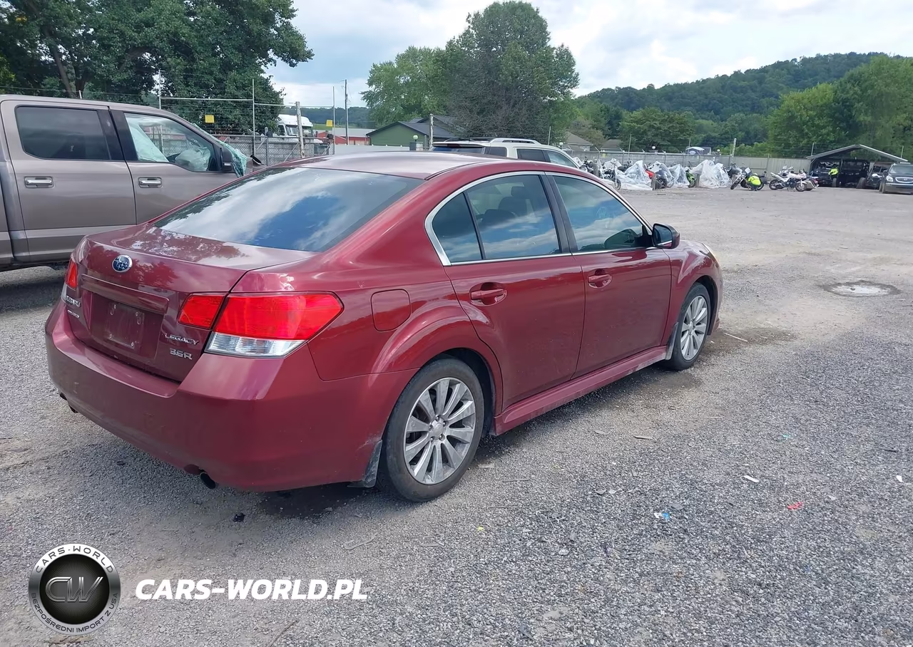 2010 Subaru Legacy 3.6R Limited VIN:4S3BMEK61A2233001 - 4