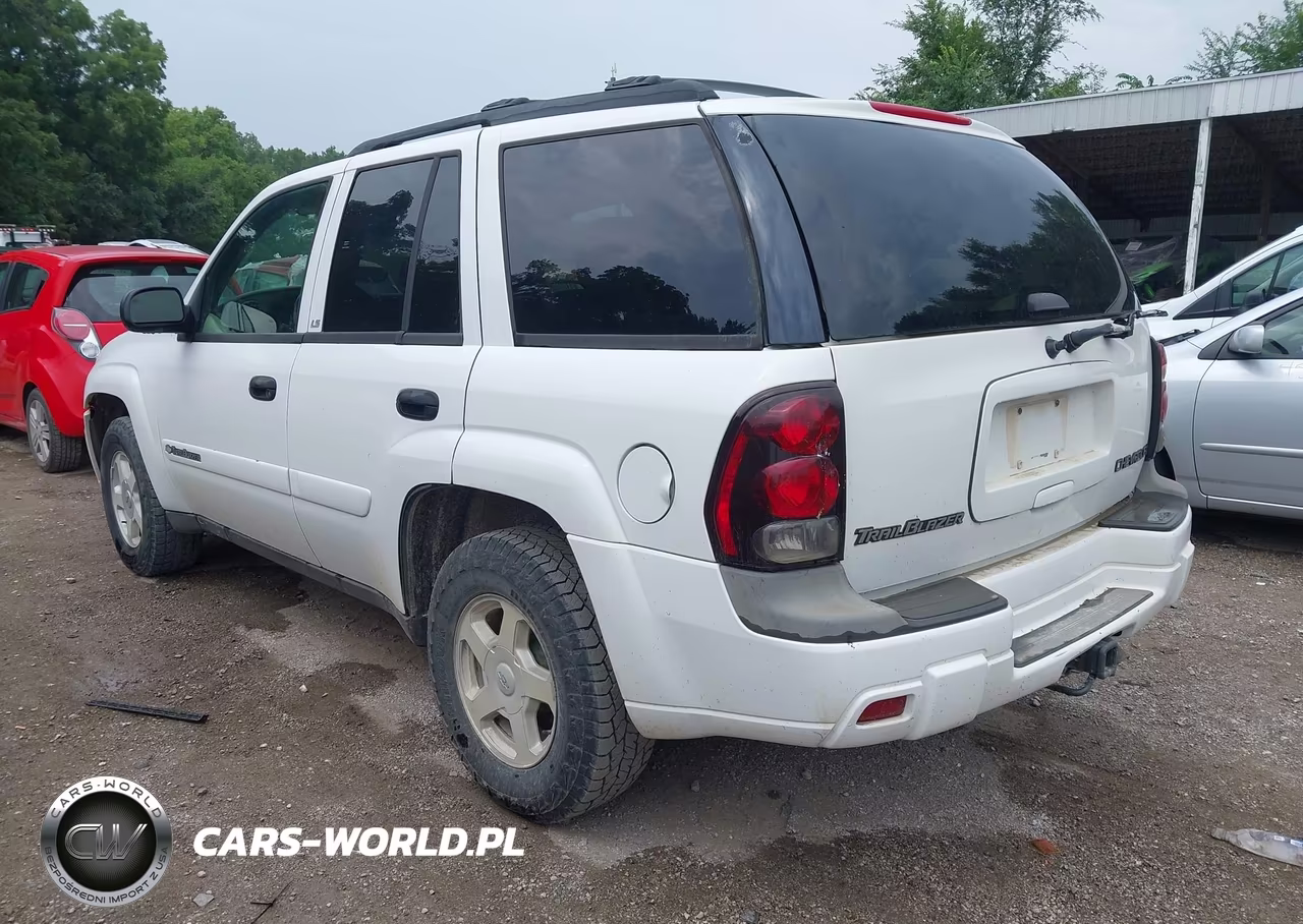 2002 Chevrolet Trailblazer Ls VIN:1GNDT13S522526814 - 3