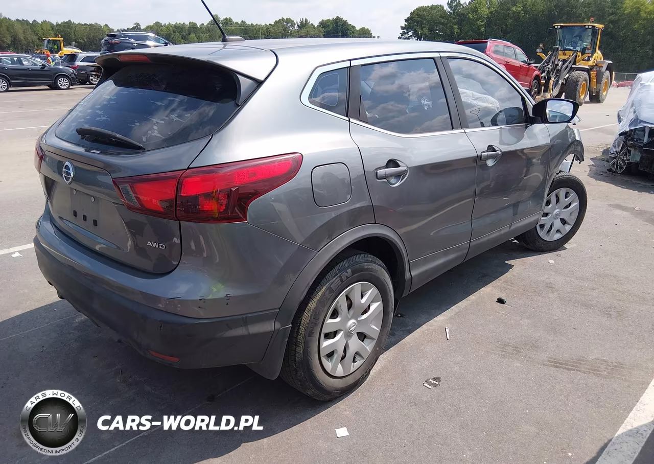 2017 Nissan Rogue Sport S VIN:JN1BJ1CR3HW101471 - 4