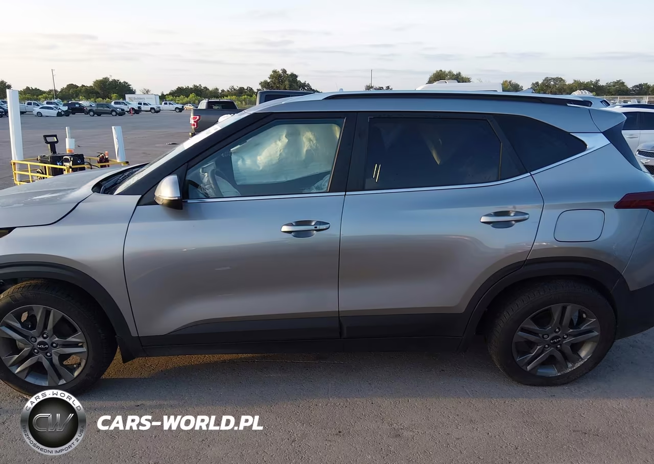 2023 Kia Seltos S VIN:KNDEU2AA9P7423237 - 14