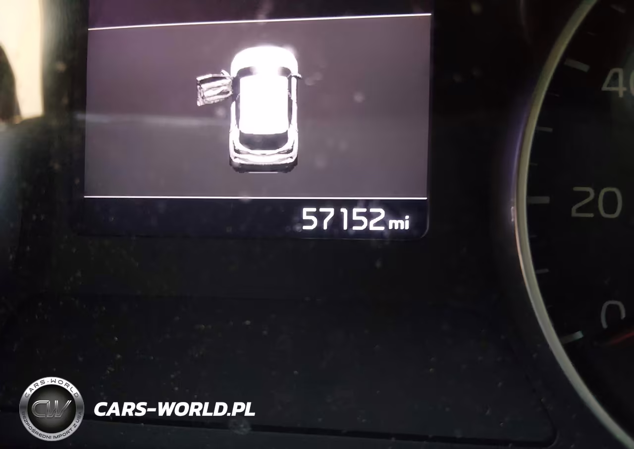 2023 Kia Seltos S VIN:KNDEU2AA9P7423237 - 15
