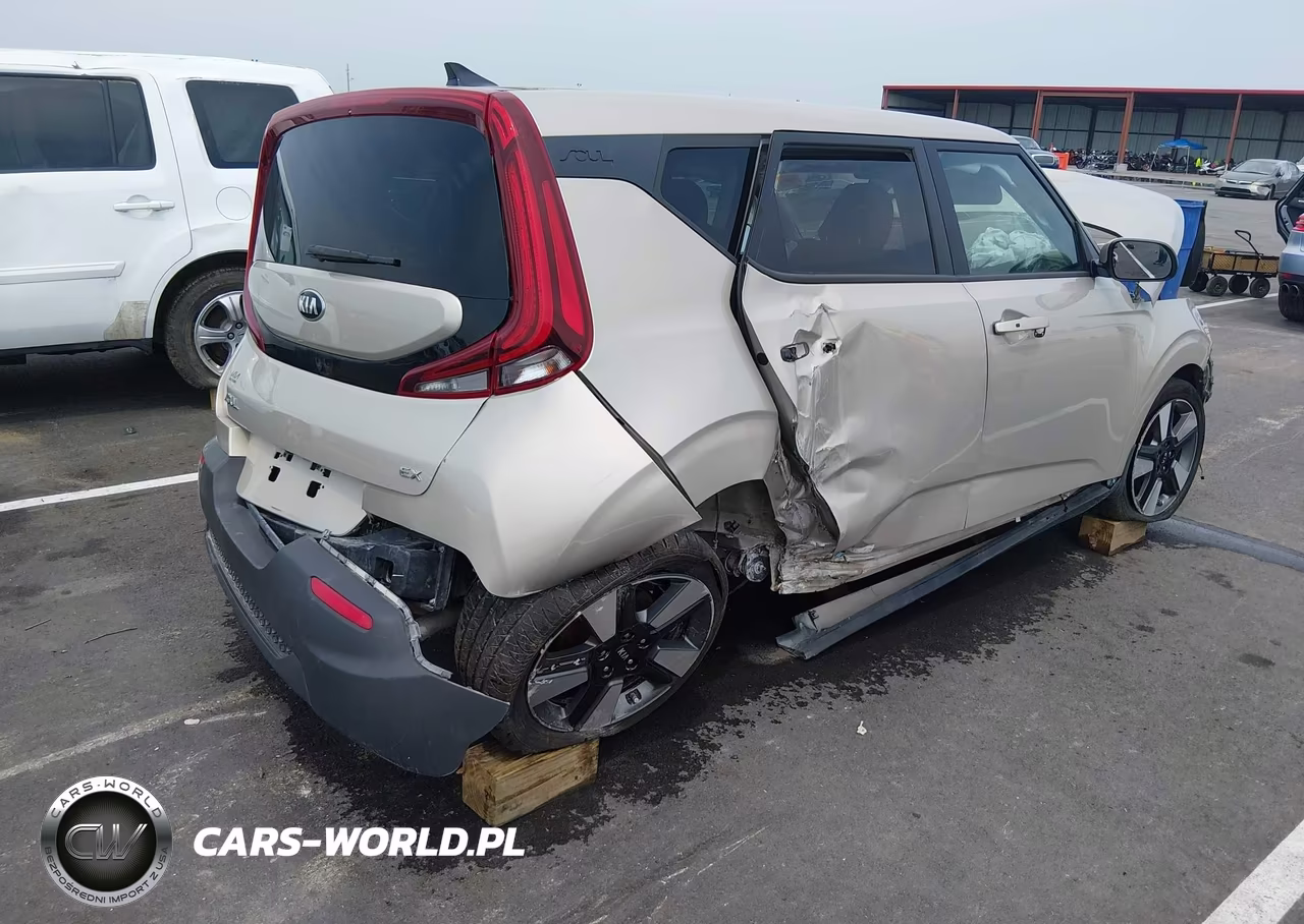 2020 Kia Soul Ex VIN:KNDJ33AU6L7114899 - 4