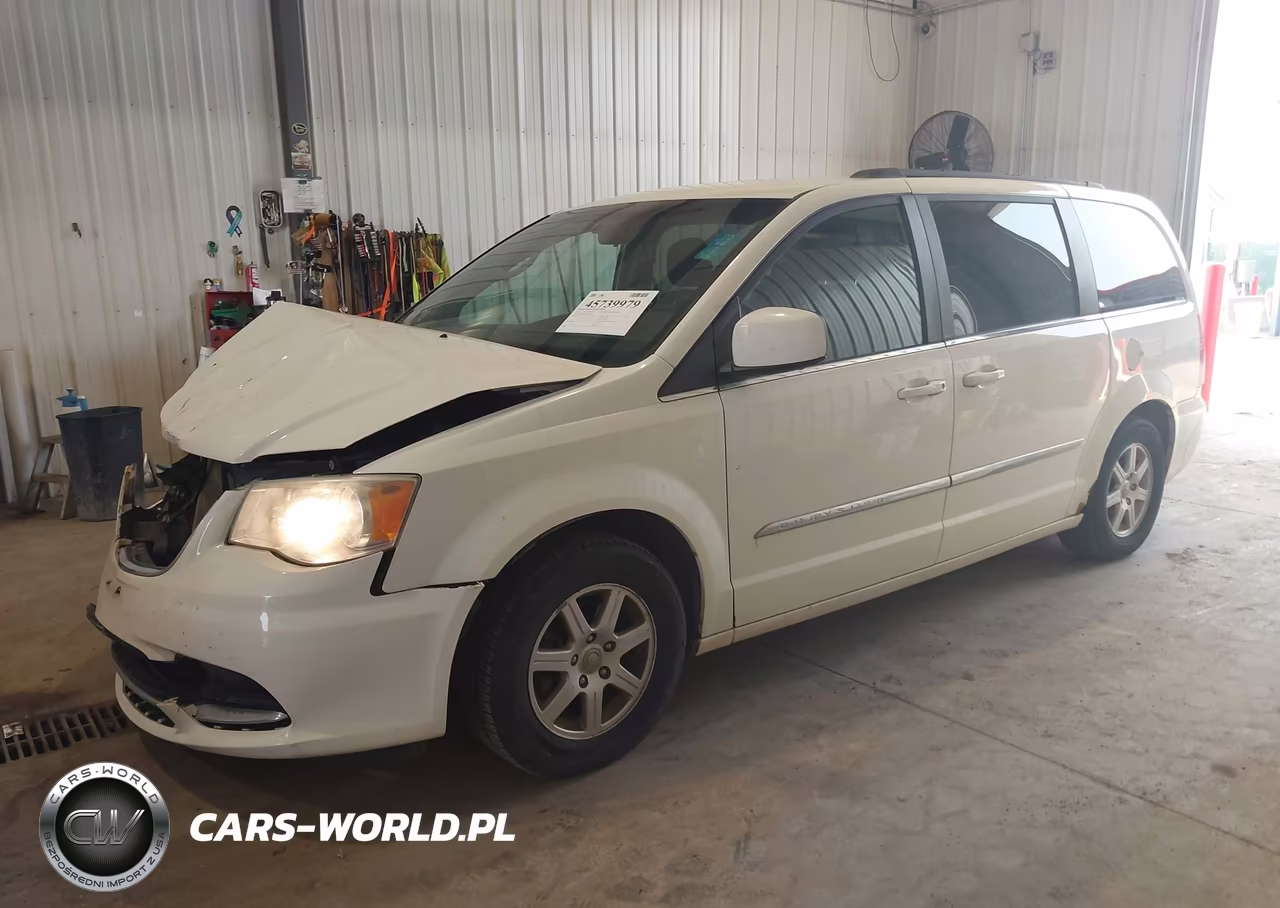 2011 Chrysler Town & Country Touring VIN:2A4RR5DG7BR675087 - 2