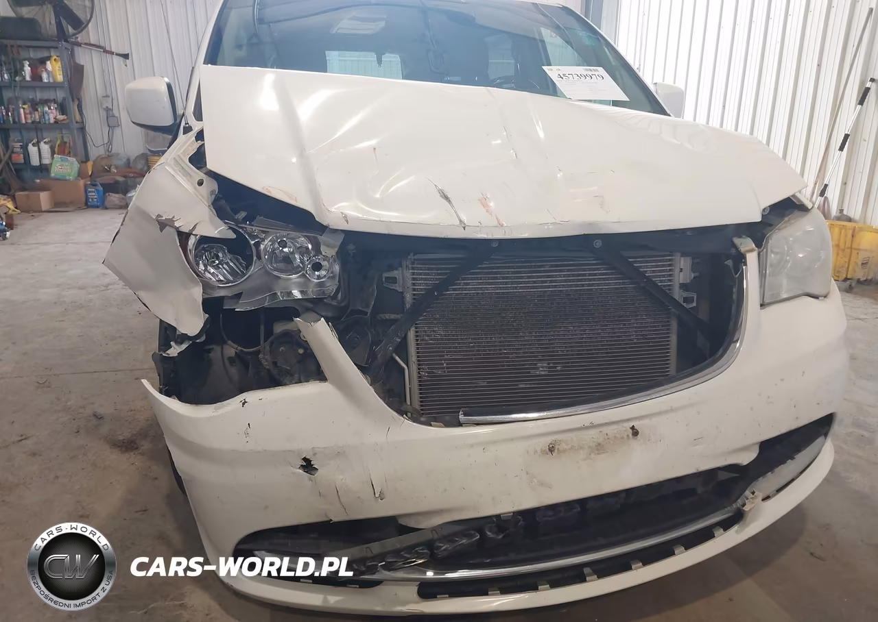 2011 Chrysler Town & Country Touring VIN:2A4RR5DG7BR675087 - 6