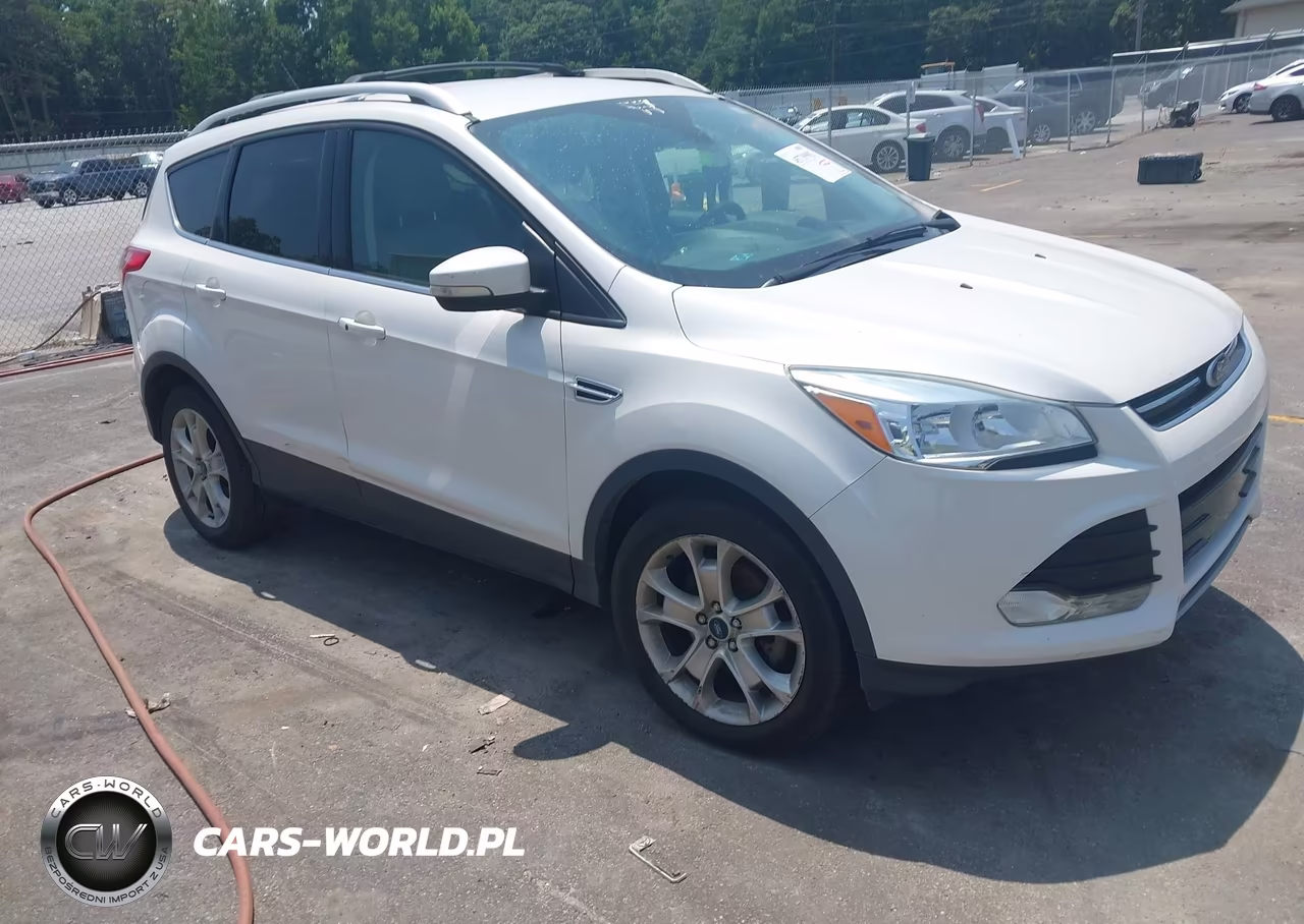 2016 Ford Escape Titanium – zdjęcie 1 z 11