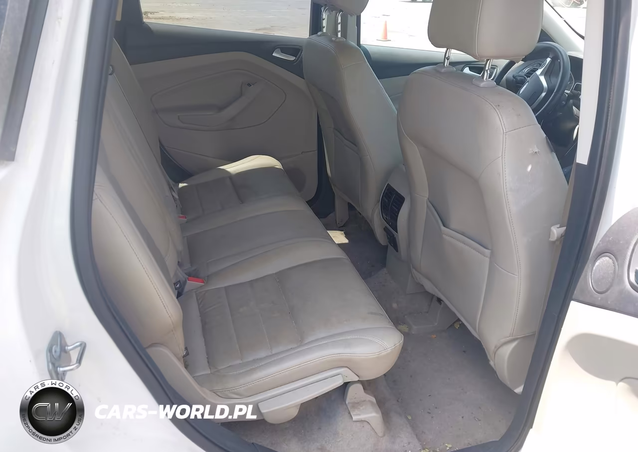 2016 Ford Escape Titanium VIN:1FMCU0JX4GUA72802 - 8
