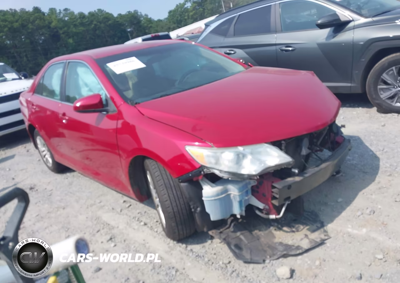 2014 Toyota Camry L – zdjęcie 1 z 16