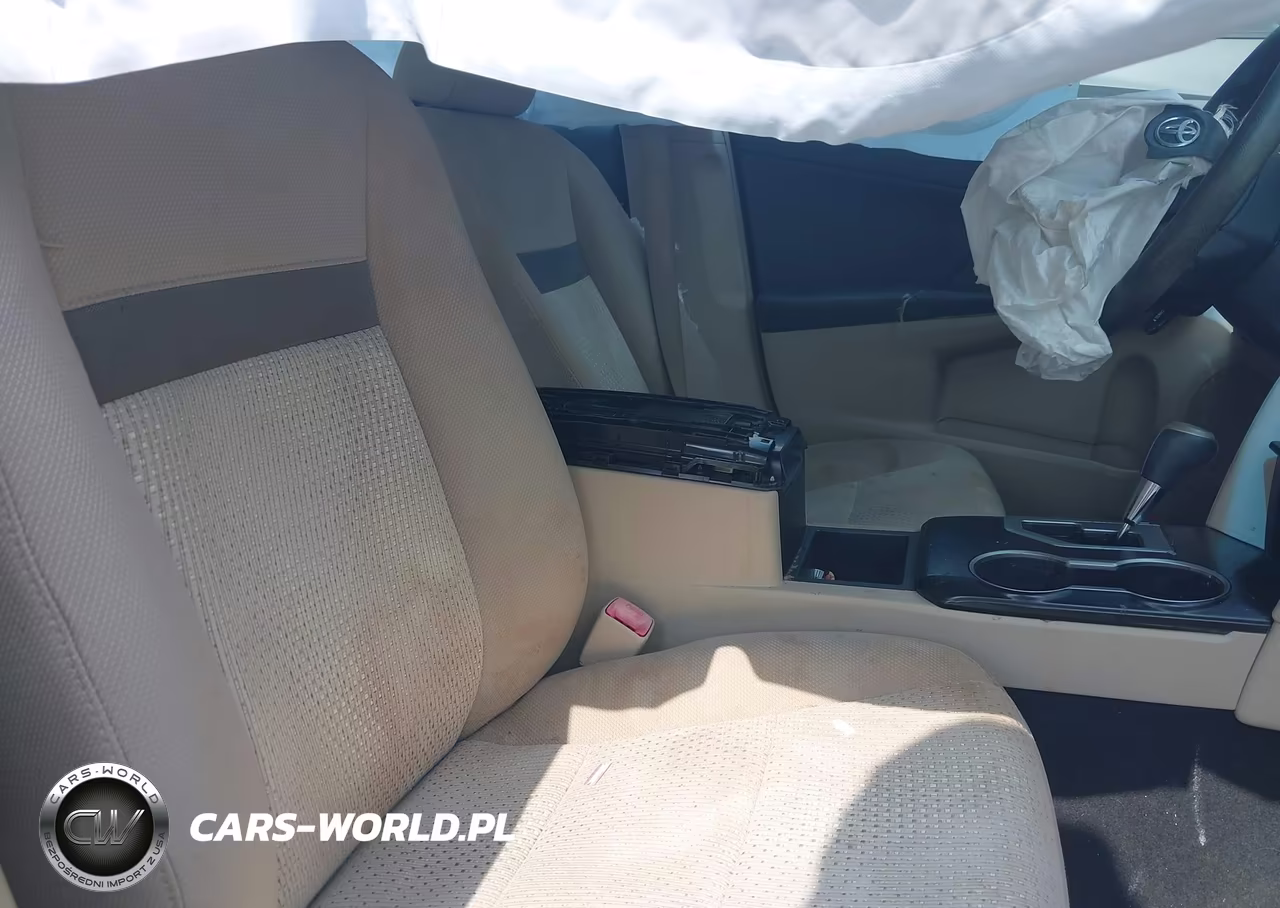 2014 Toyota Camry L VIN:4T1BF1FK2EU738089 - 5