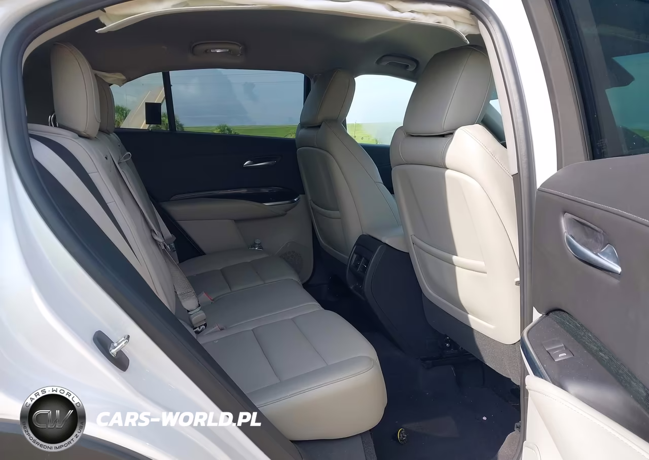 2019 Cadillac Xt4 Premium Luxury VIN:1GYFZCR4XKF220344 - 8