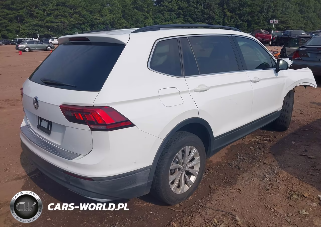 2019 Volkswagen Tiguan 2.0T Se-2.0T Sel-2.0T Sel R-Line-2.0T Sel R-Line Black VIN:3VV3B7AX8KM063148 - 4