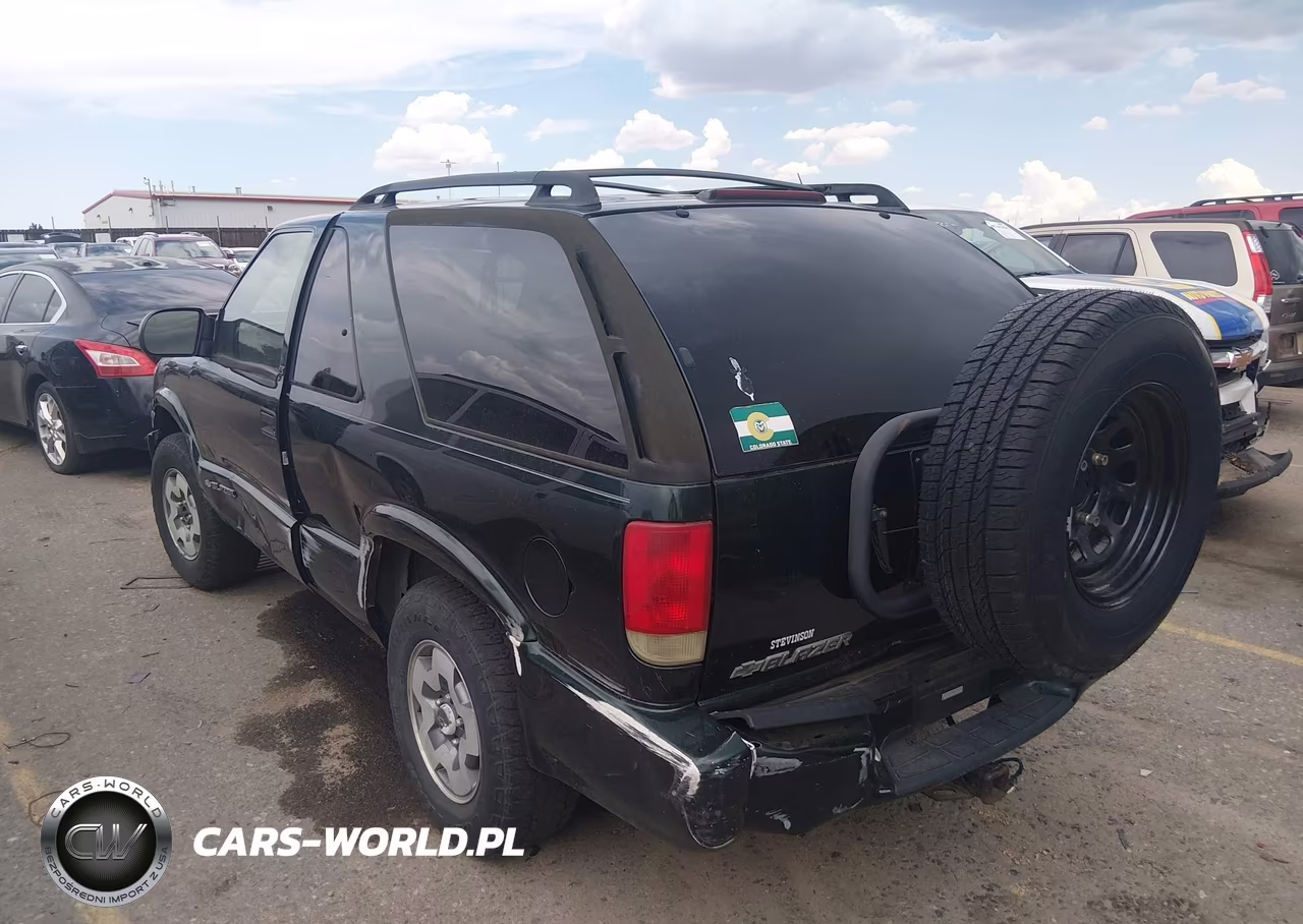 2003 Chevrolet Blazer Ls VIN:1GNCT18X33K140314 - 3