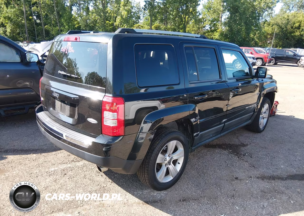 2011 Jeep Patriot Latitude X VIN:1J4NF4GB9BD194309 - 4
