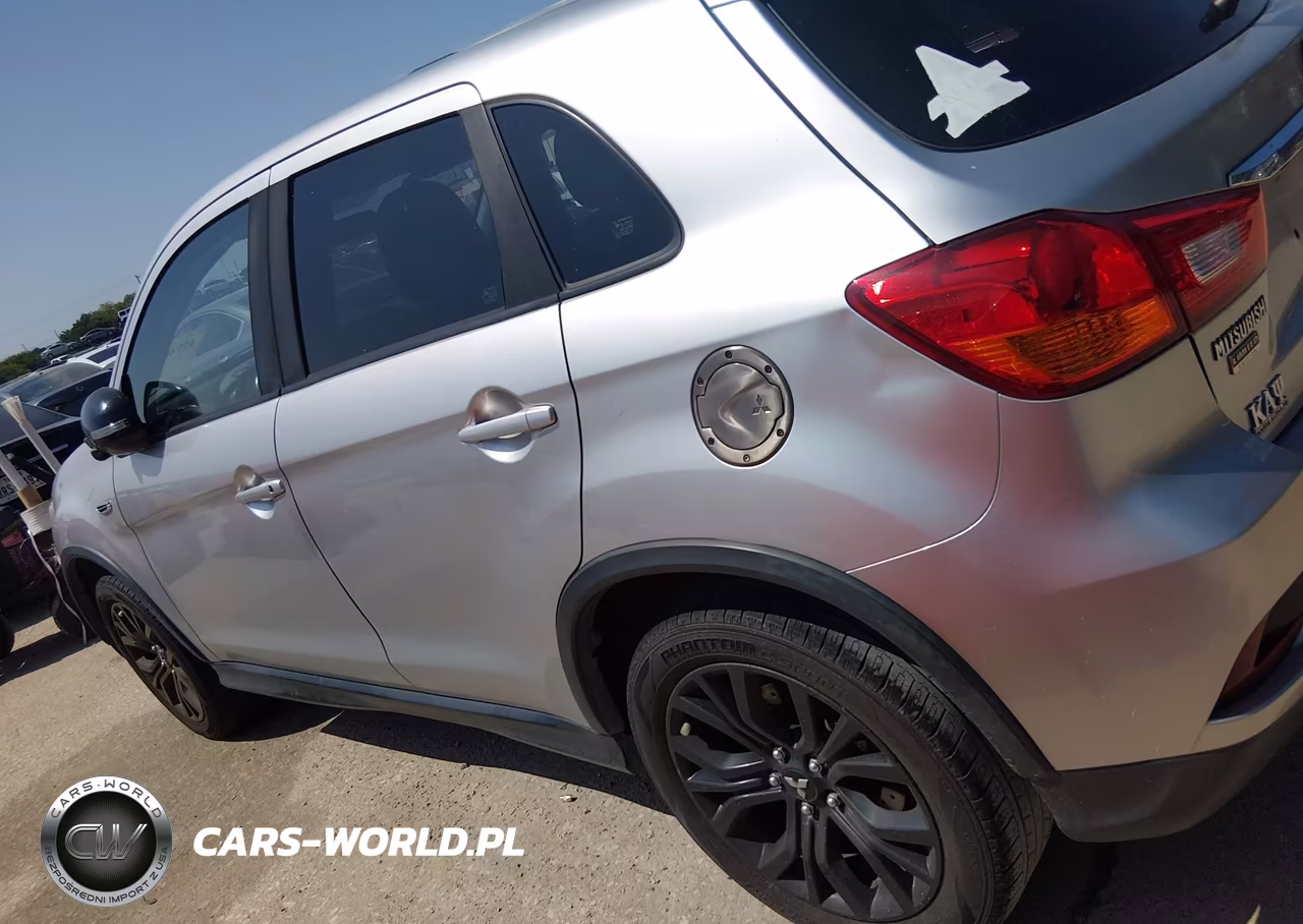 2018 Mitsubishi Outlander Sport 2.0 Le VIN:JA4AP3AU7JU005090 - 14