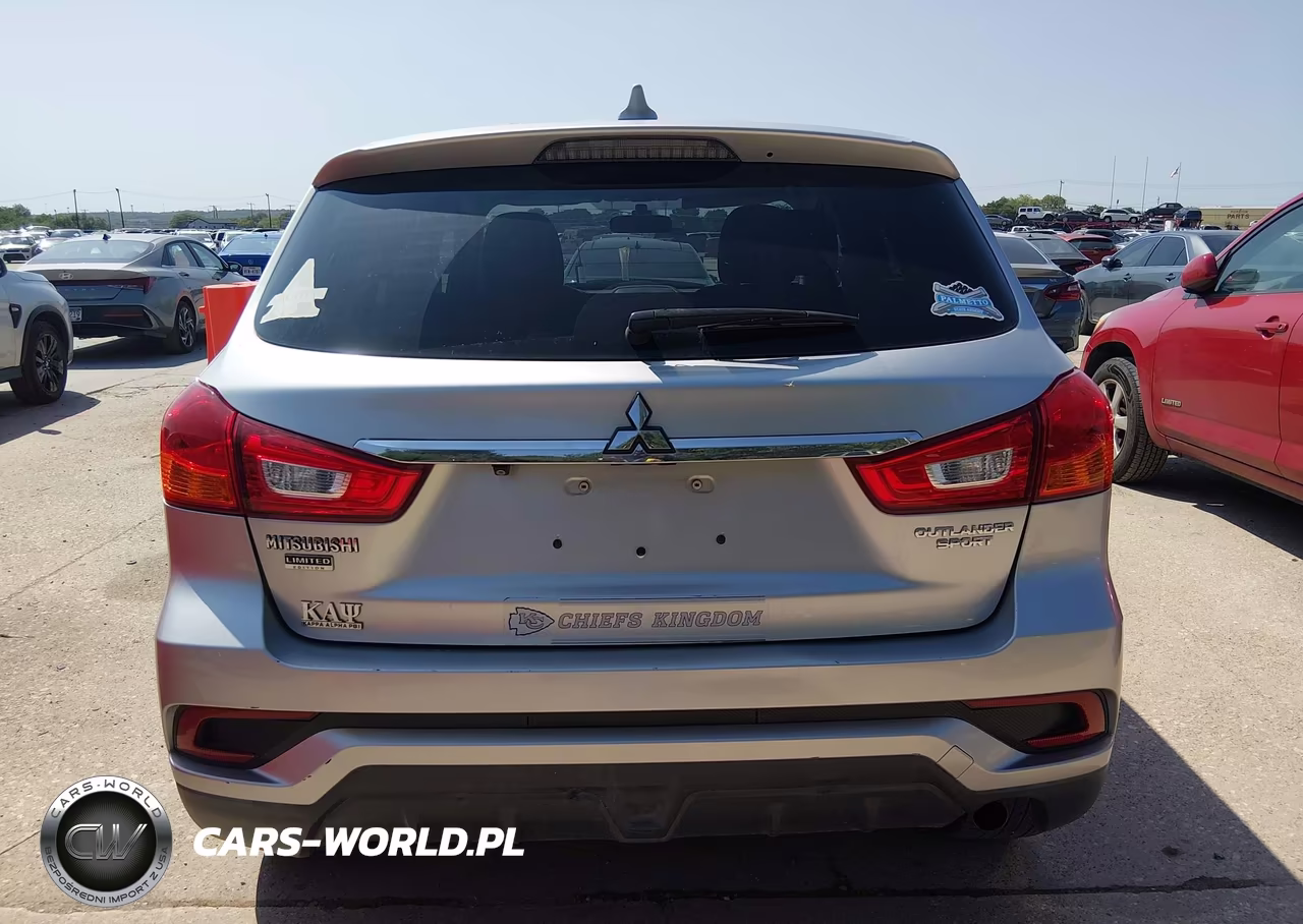 2018 Mitsubishi Outlander Sport 2.0 Le VIN:JA4AP3AU7JU005090 - 16