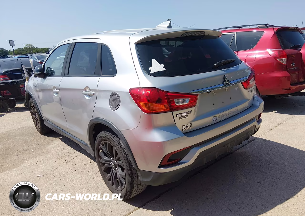2018 Mitsubishi Outlander Sport 2.0 Le VIN:JA4AP3AU7JU005090 - 3