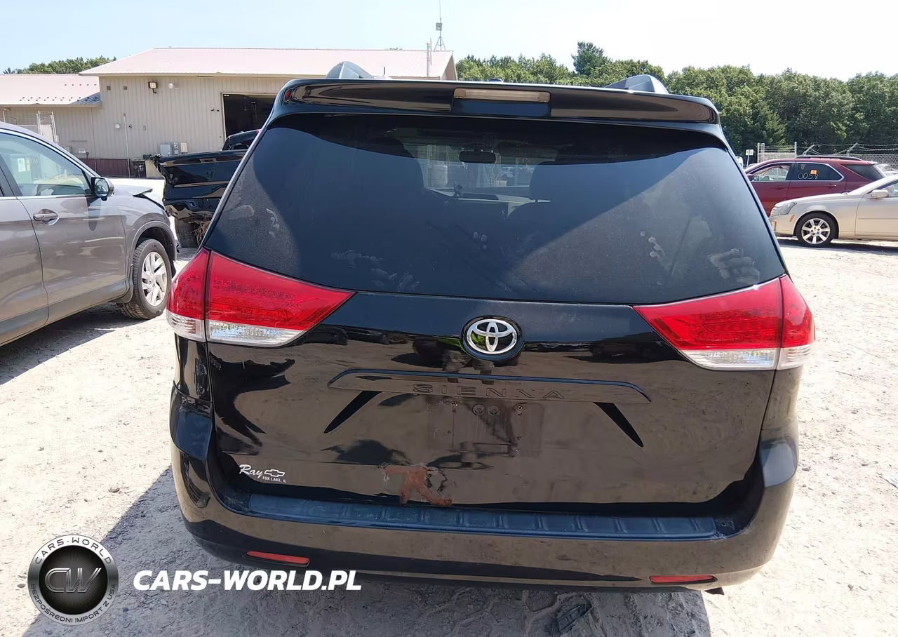2012 Toyota Sienna Xle V6 8 Passenger VIN:5TDYK3DC1CS226584 - 17