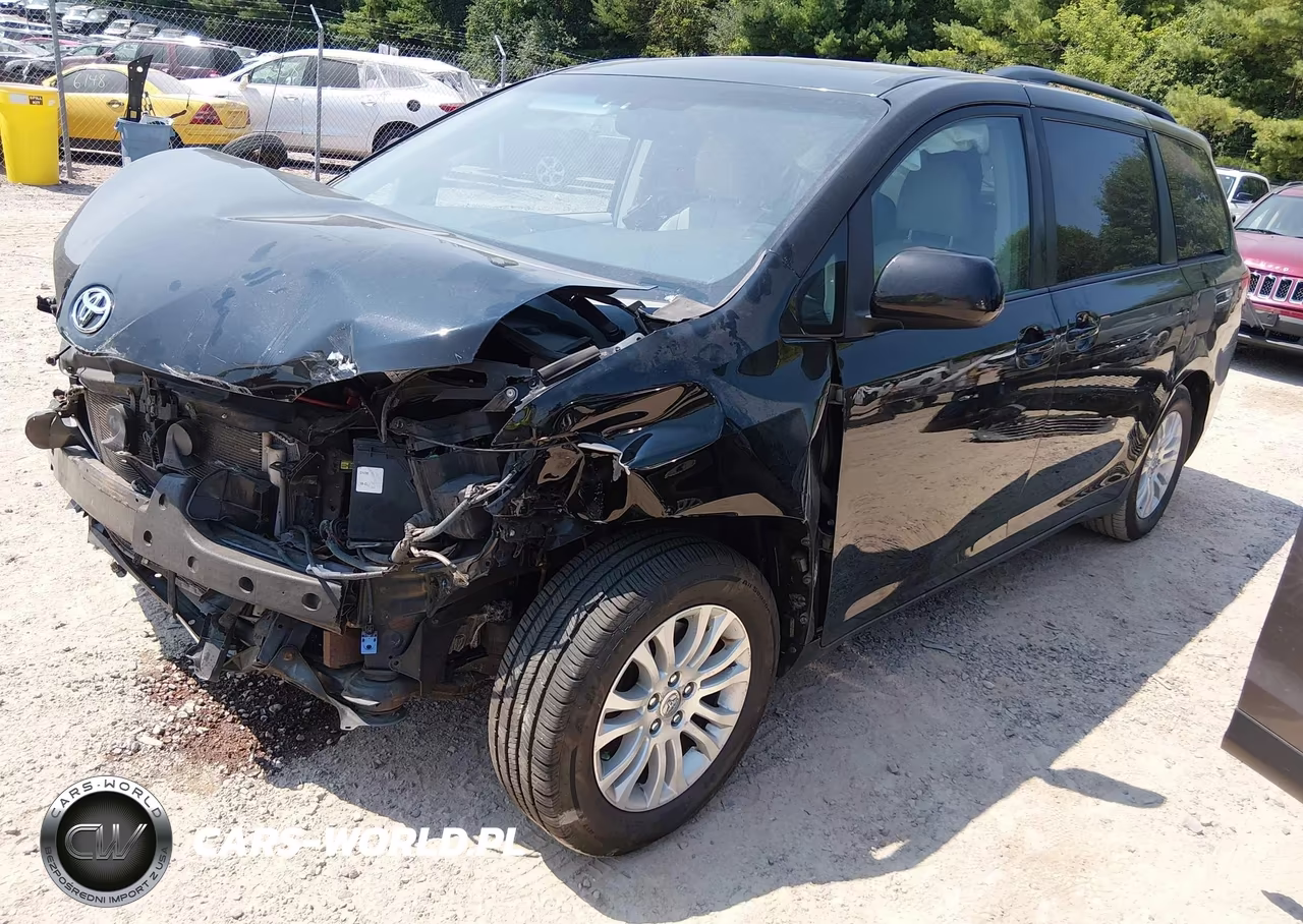 2012 Toyota Sienna Xle V6 8 Passenger VIN:5TDYK3DC1CS226584 - 2