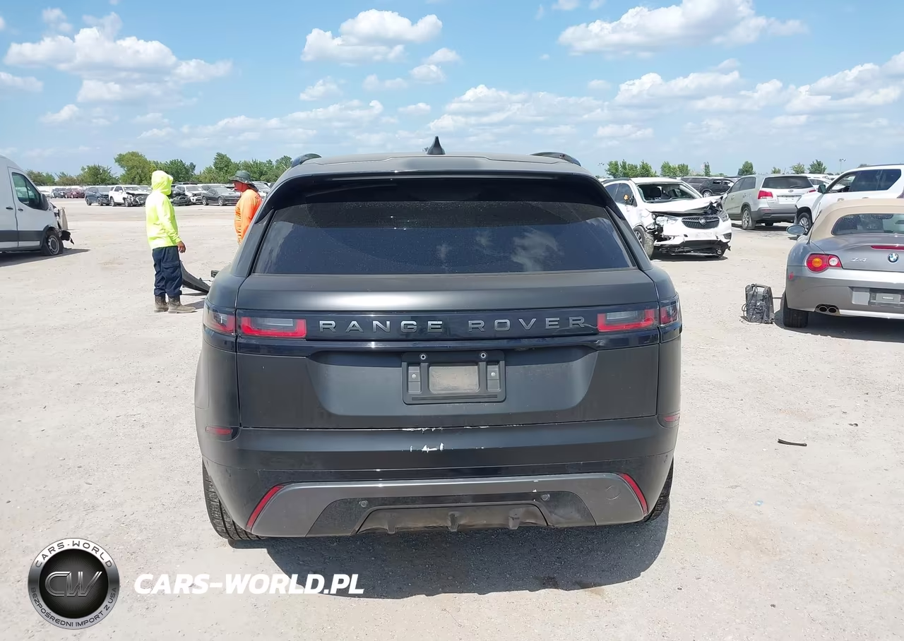 2019 Land Rover Range Rover Velar P250 R-Dynamic Se VIN:SALYL2EX0KA793687 - 16