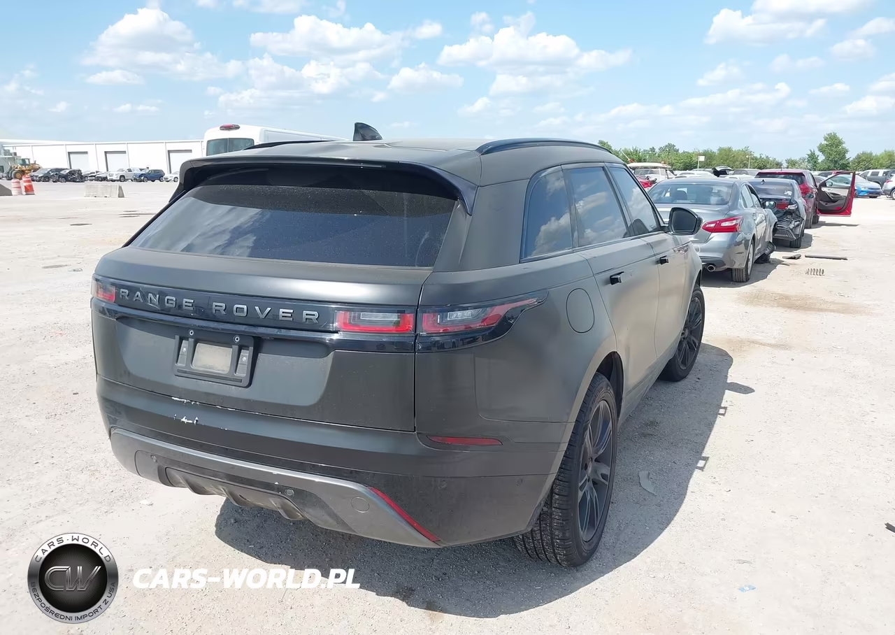 2019 Land Rover Range Rover Velar P250 R-Dynamic Se VIN:SALYL2EX0KA793687 - 4