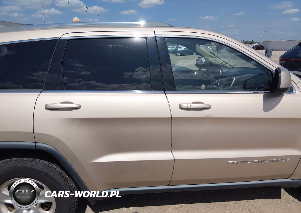 2014 Jeep Grand Cherokee Laredo VIN:1C4RJEAG5EC160183 - 13
