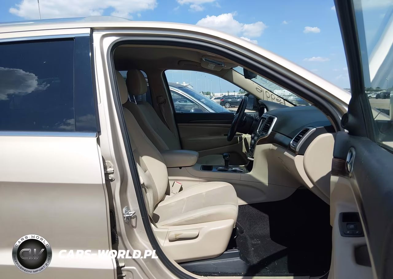 2014 Jeep Grand Cherokee Laredo VIN:1C4RJEAG5EC160183 - 5