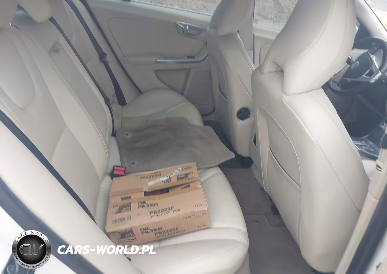 2012 Volvo S60 T5-T5 W-Moonroof VIN:YV1622FS6C2134166 - 8