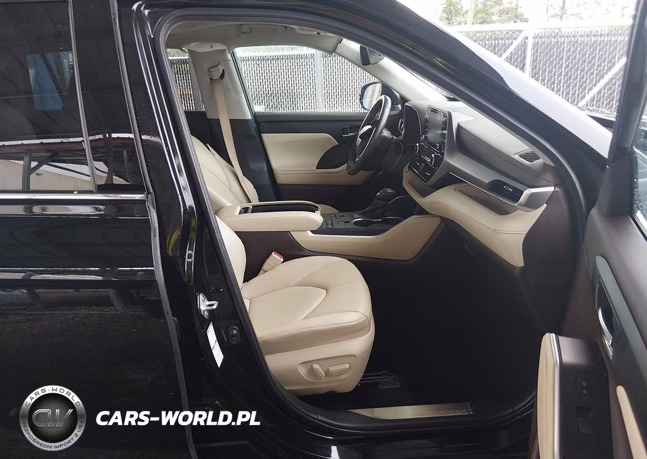 2022 Toyota Highlander Xle VIN:5TDGZRBHXNS191992 - 5