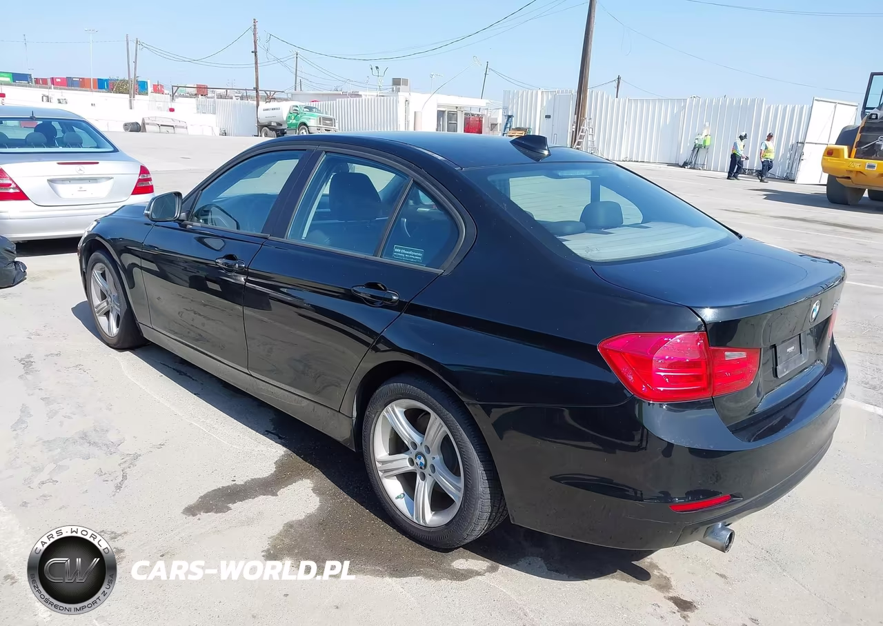 2015 BMW 320I VIN:WBA3B1C53FK136413 - 3