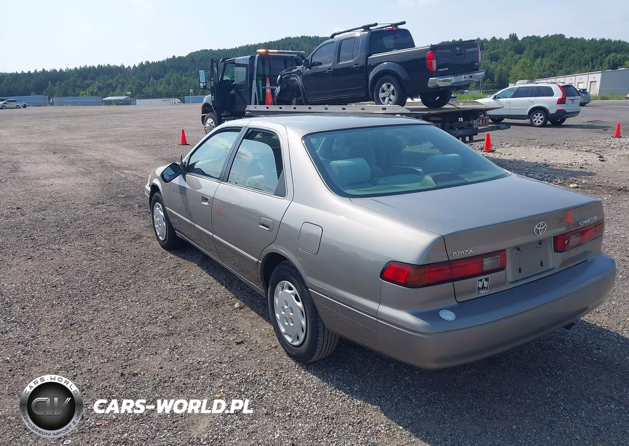 1997 Toyota Camry Le VIN:4T1BG22K4VU034775 - 3