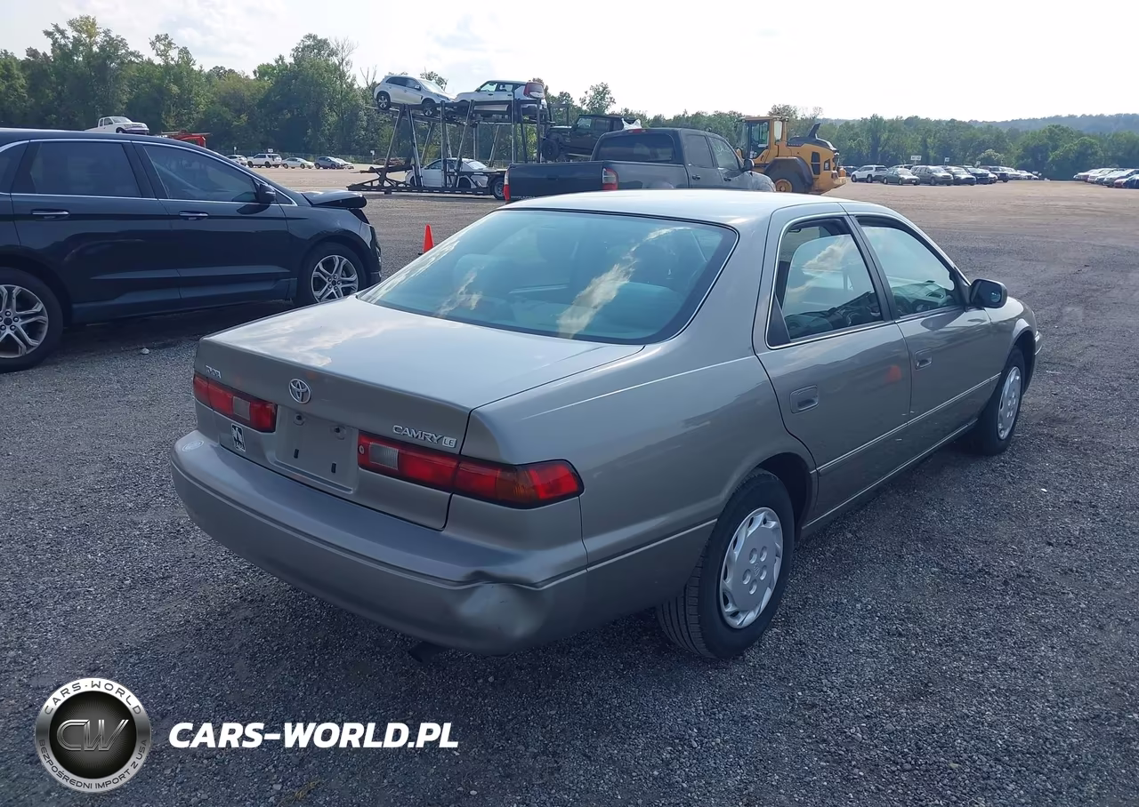 1997 Toyota Camry Le VIN:4T1BG22K4VU034775 - 4