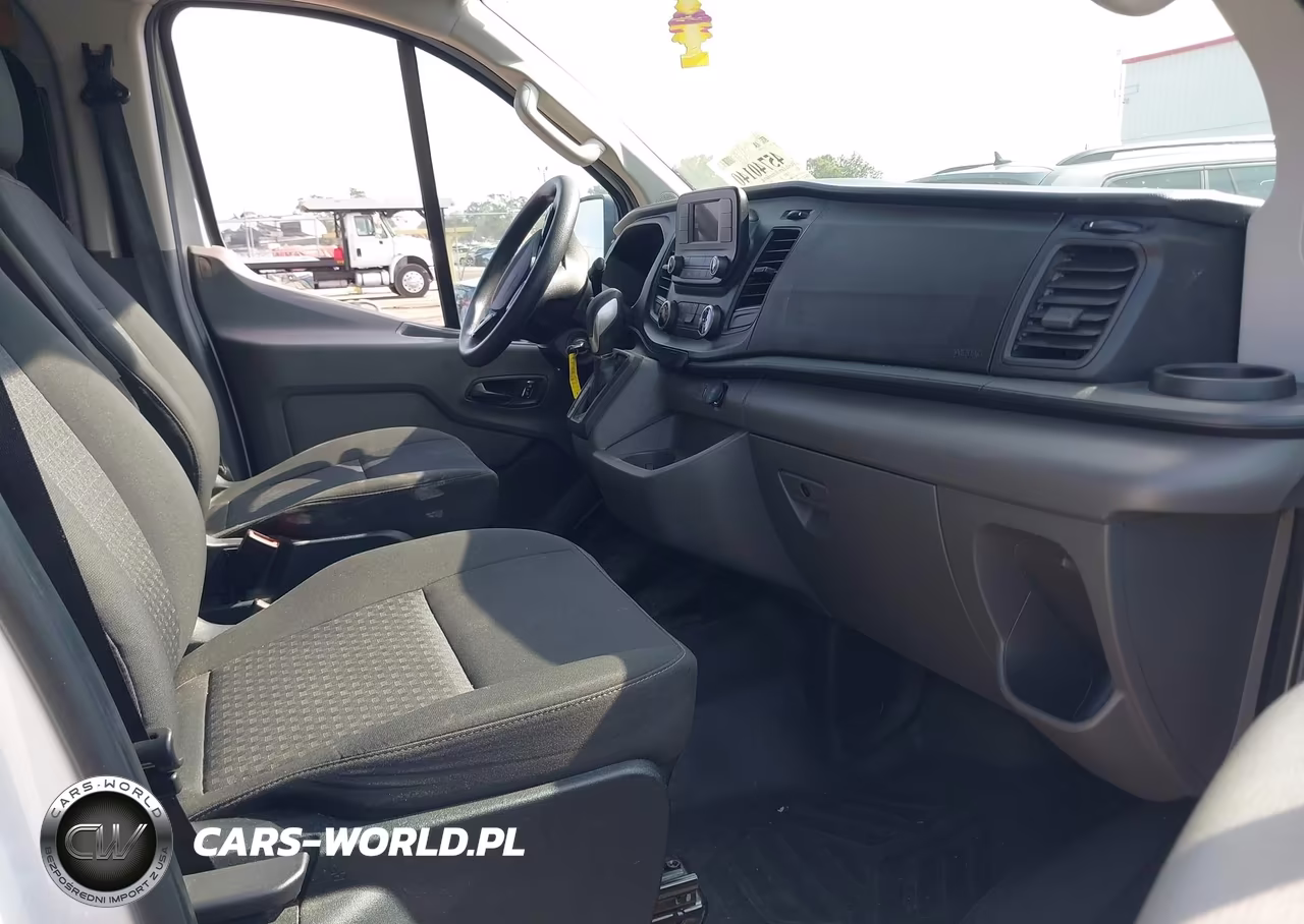 2023 Ford Transit-250 VIN:1FTBR1Y86PKB40437 - 5