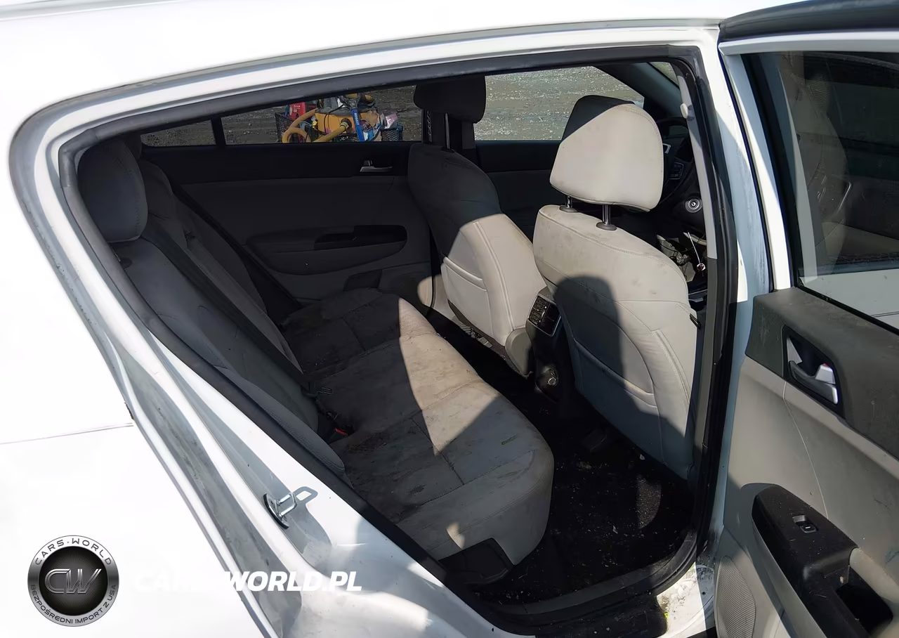 2017 Kia Sportage Lx VIN:KNDPMCAC4H7152797 - 8