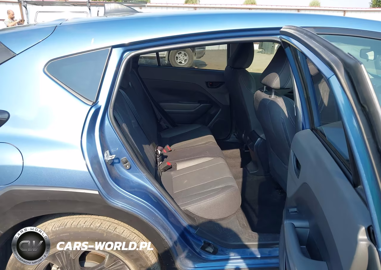 2024 Subaru Crosstrek VIN:JF2GUABC0RH379355 - 8