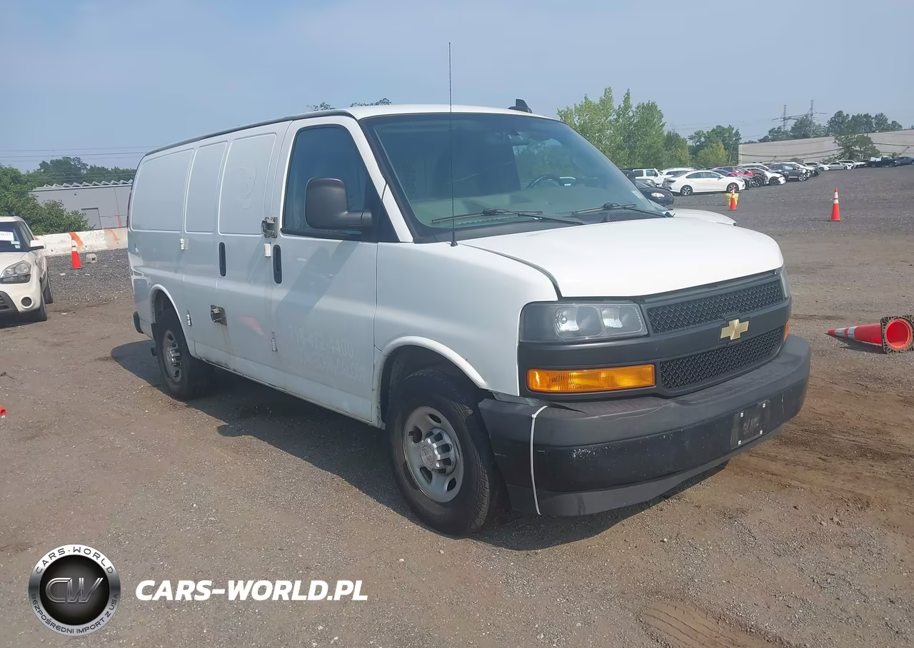 2019 Chevrolet Express 2500 Work Van – zdjęcie 1 z 17