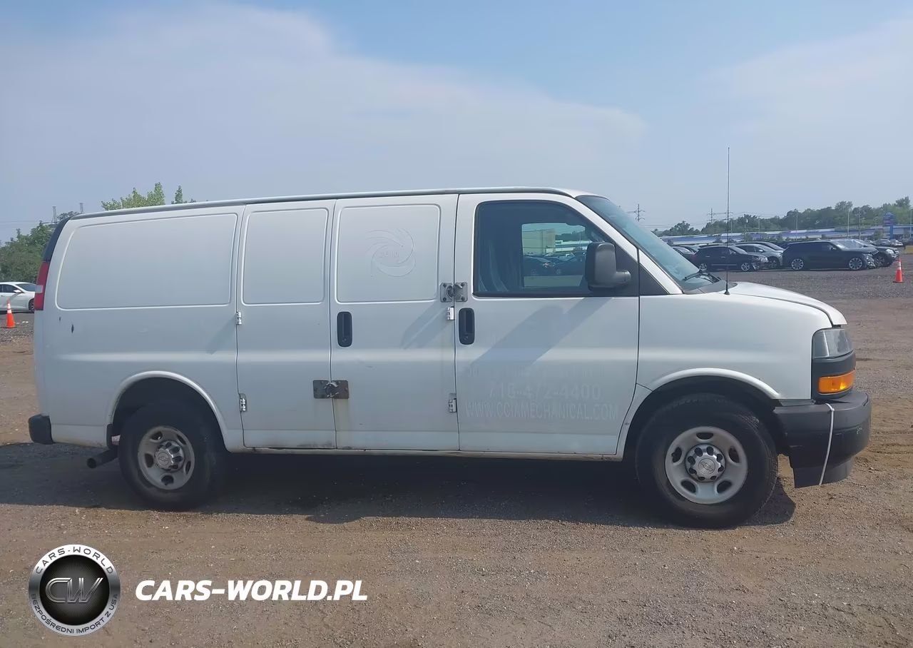 2019 Chevrolet Express 2500 Work Van VIN:1GCWGAFG6K1339309 - 13