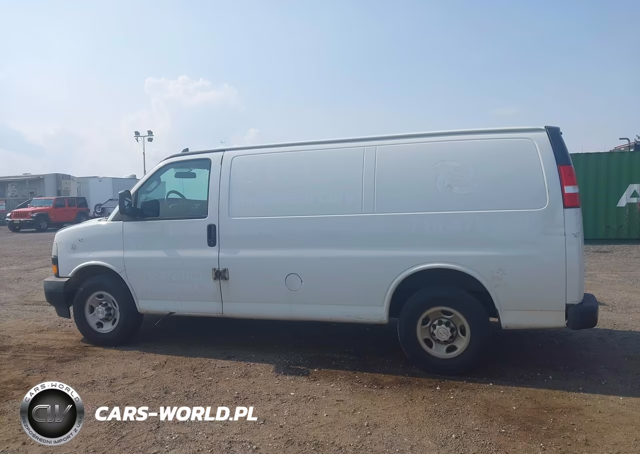 2019 Chevrolet Express 2500 Work Van VIN:1GCWGAFG6K1339309 - 14