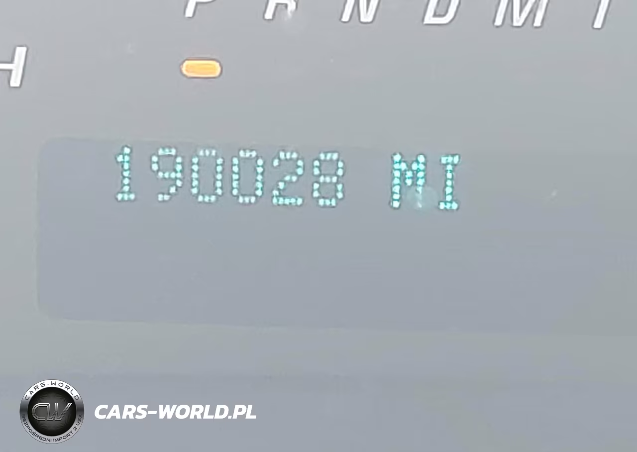 2019 Chevrolet Express 2500 Work Van VIN:1GCWGAFG6K1339309 - 15