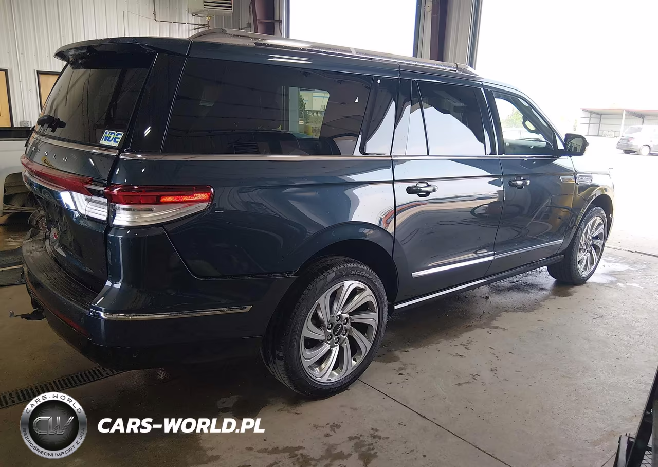 2024 Lincoln Navigator L Reserve VIN:5LMJJ3LG7REL18900 - 4